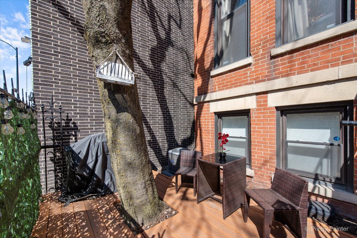 1969 N Lincoln Avenue #1, Chicago, IL 60614