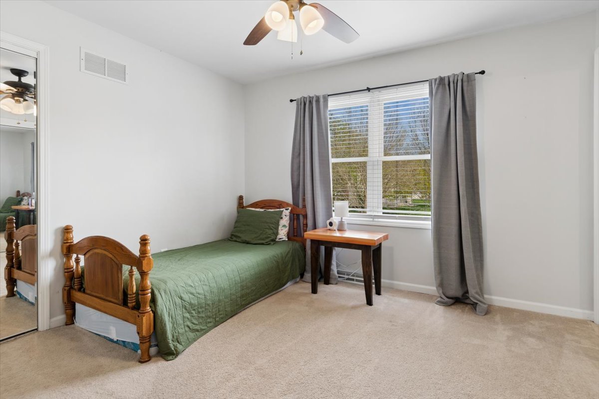 535 Apache Drive, Batavia, IL 60510