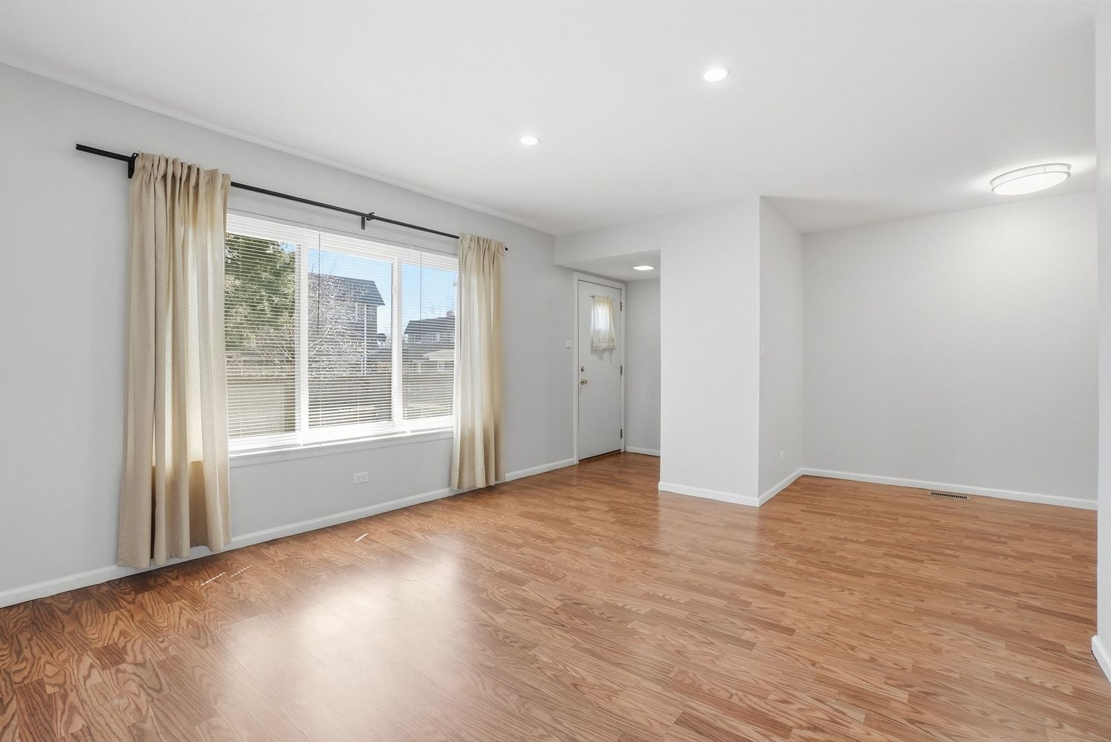 1S300 Stratford Lane, Villa Park, IL 60181