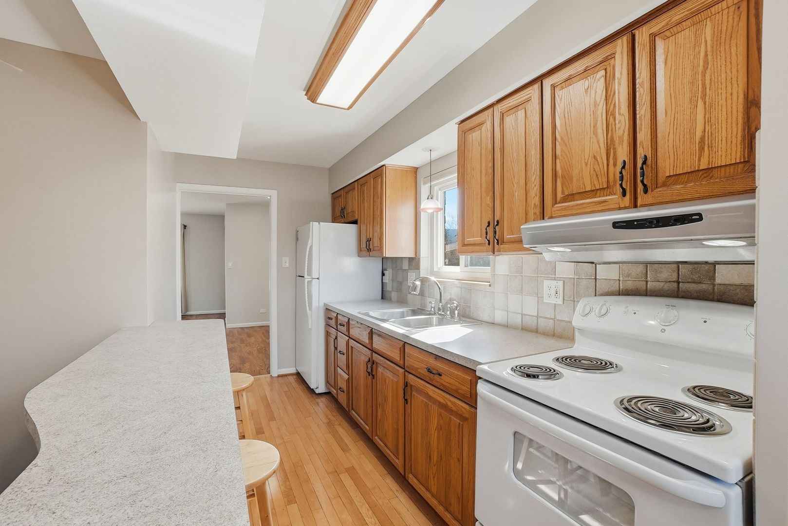 1S300 Stratford Lane, Villa Park, IL 60181