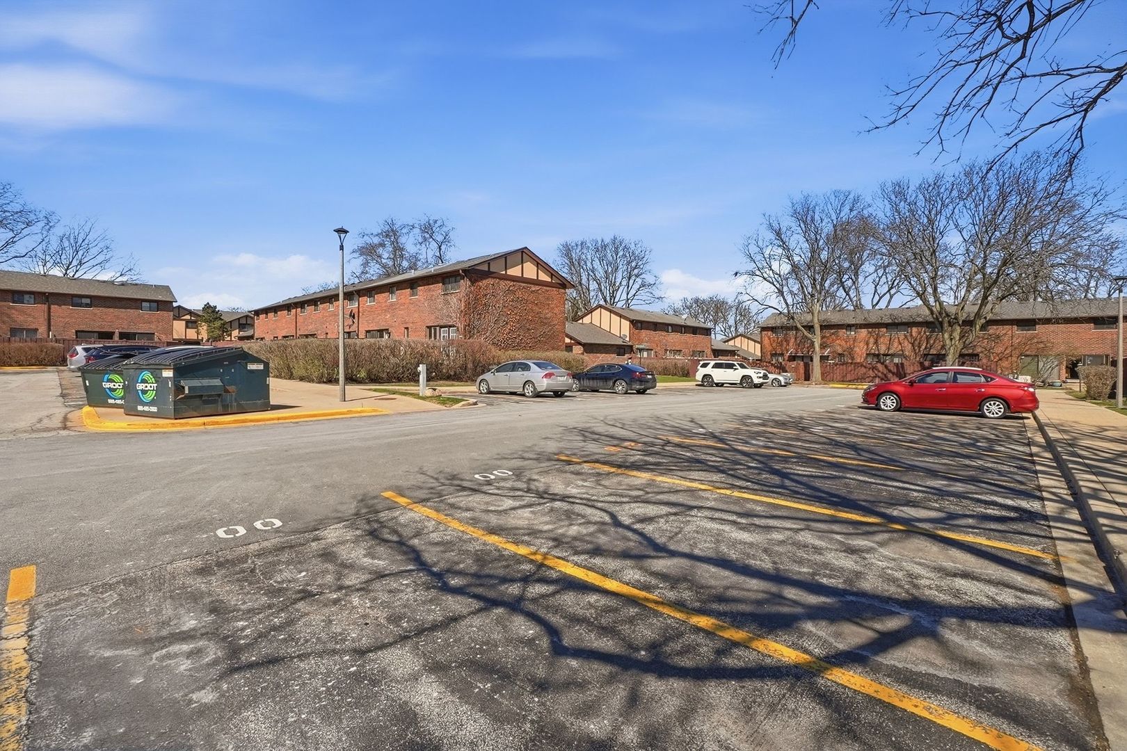 1S300 Stratford Lane, Villa Park, IL 60181