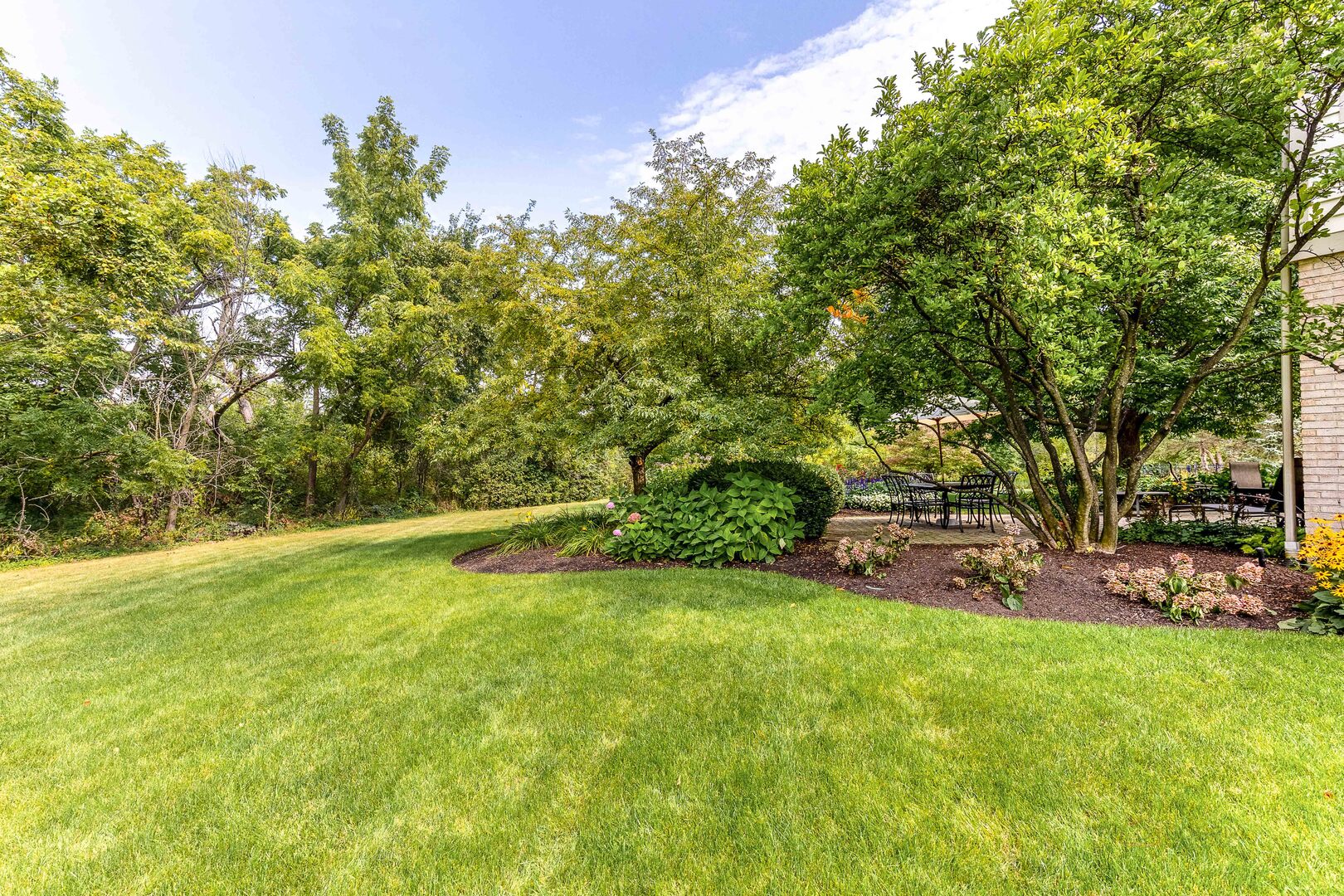 31470 N Reigate Lane, Libertyville, IL 60048