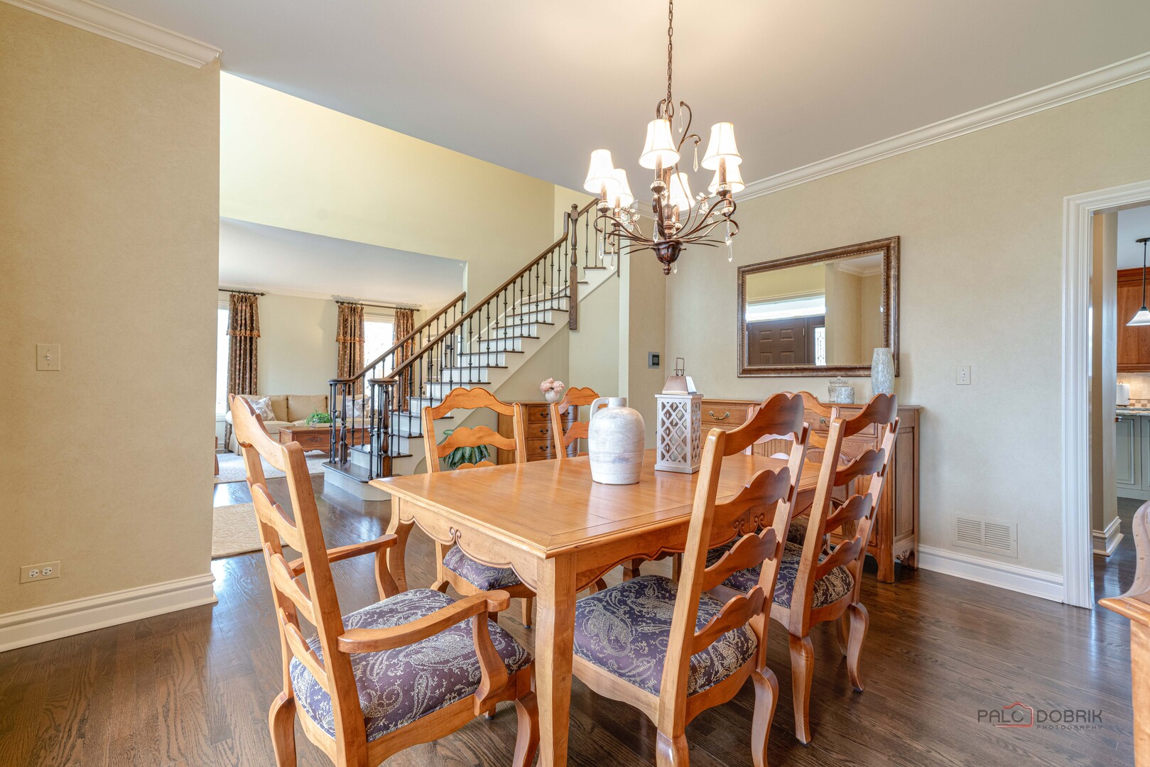 31470 N Reigate Lane, Libertyville, IL 60048