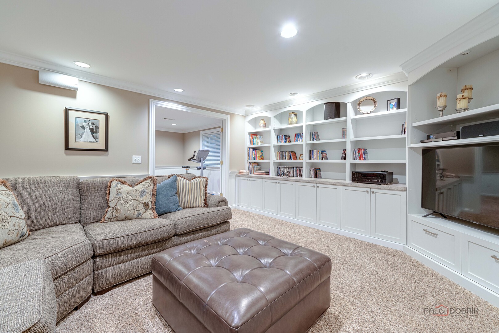 31470 N Reigate Lane, Libertyville, IL 60048