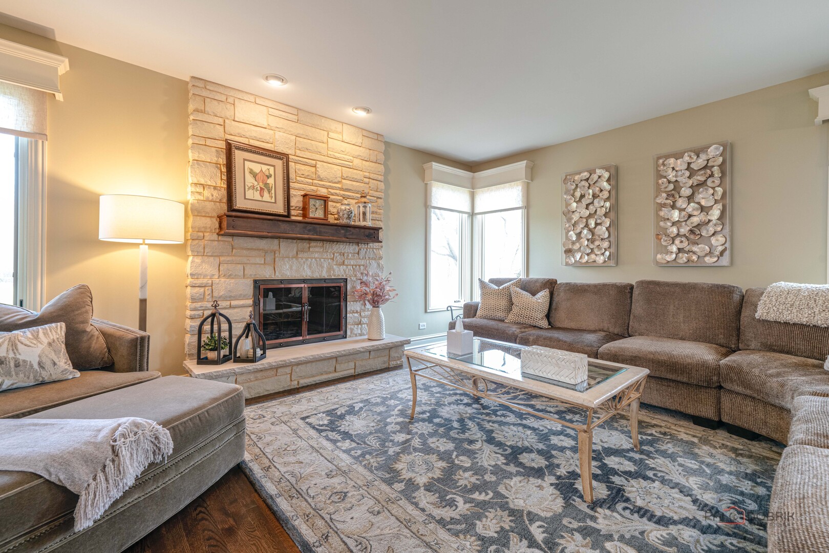 31470 N Reigate Lane, Libertyville, IL 60048