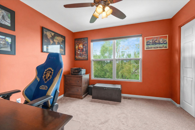 8105 Aaron Lane, Joliet, IL 60431