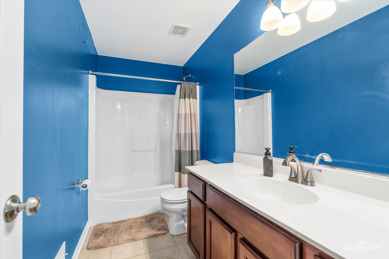 8105 Aaron Lane, Joliet, IL 60431