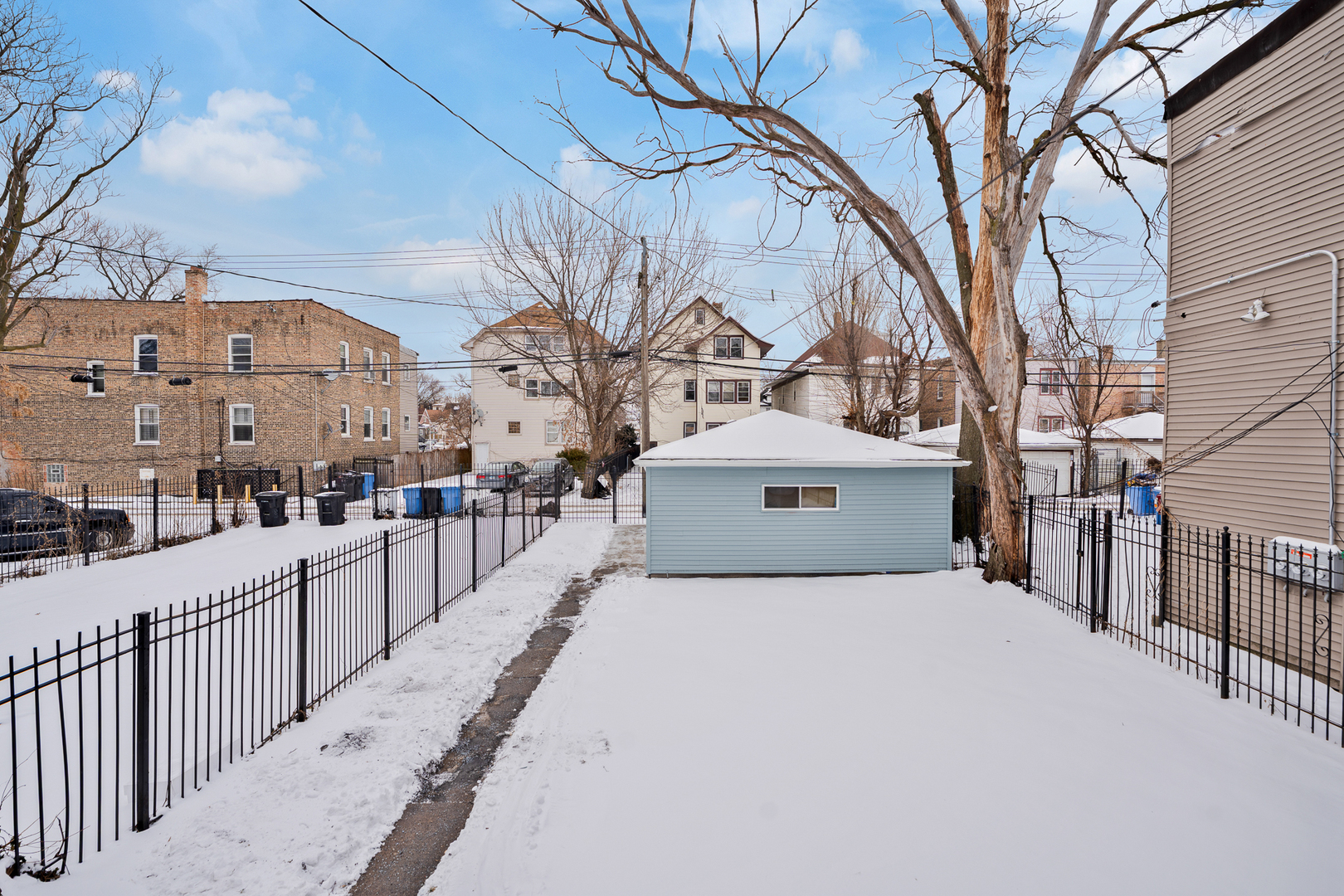 553 N Leamington Avenue, Chicago, IL 60644