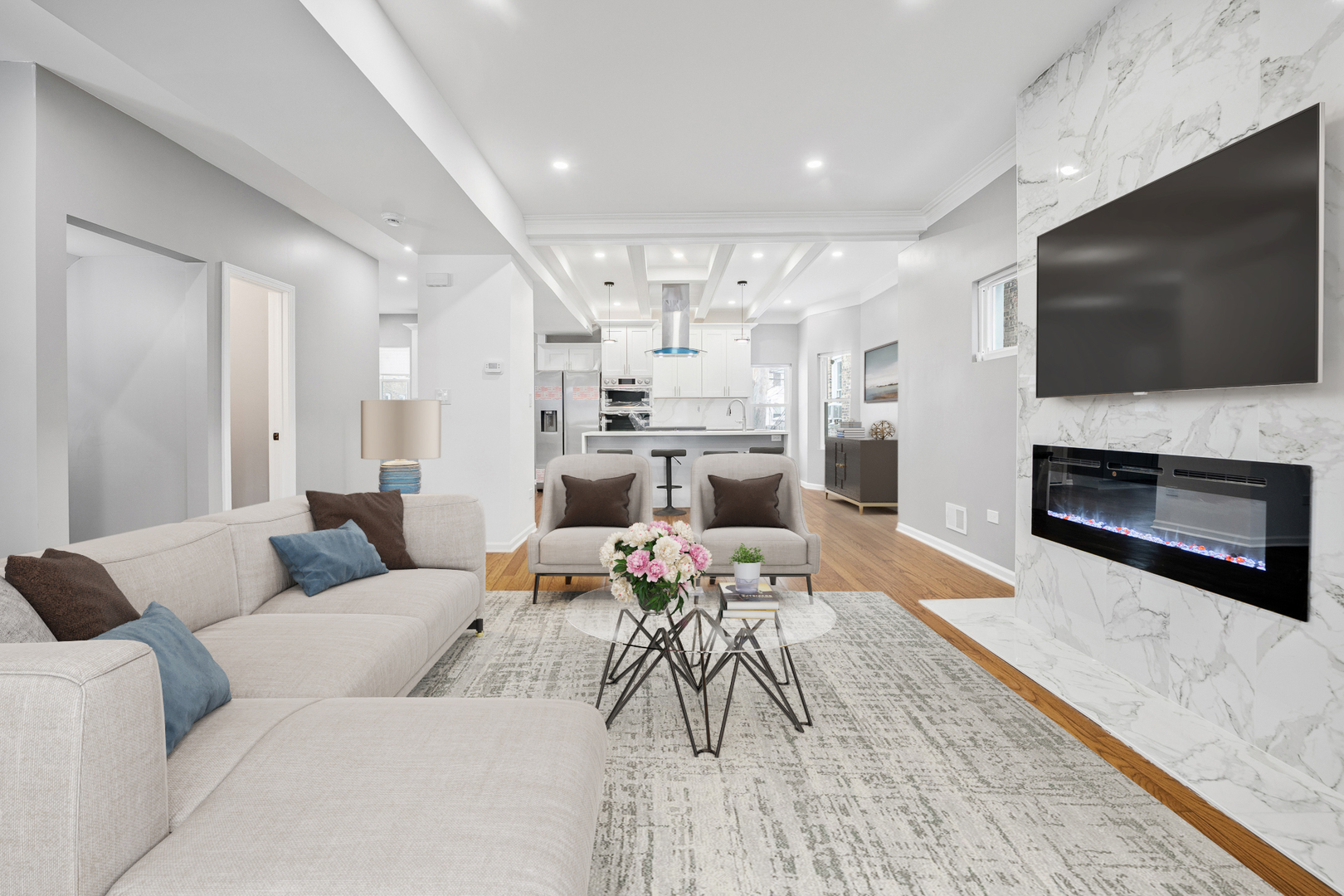 553 N Leamington Avenue, Chicago, IL 60644