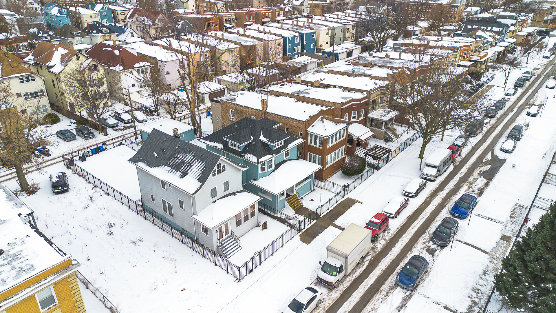 553 N Leamington Avenue, Chicago, IL 60644