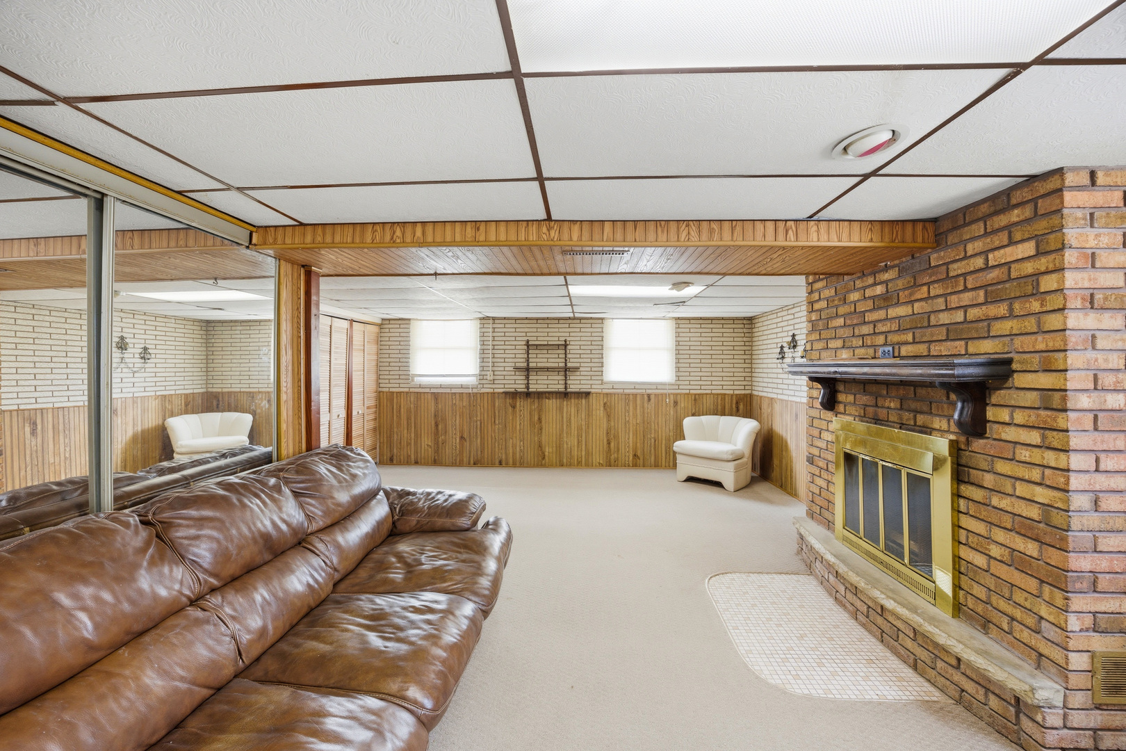 105 E Center Street, Glenwood, IL 60425