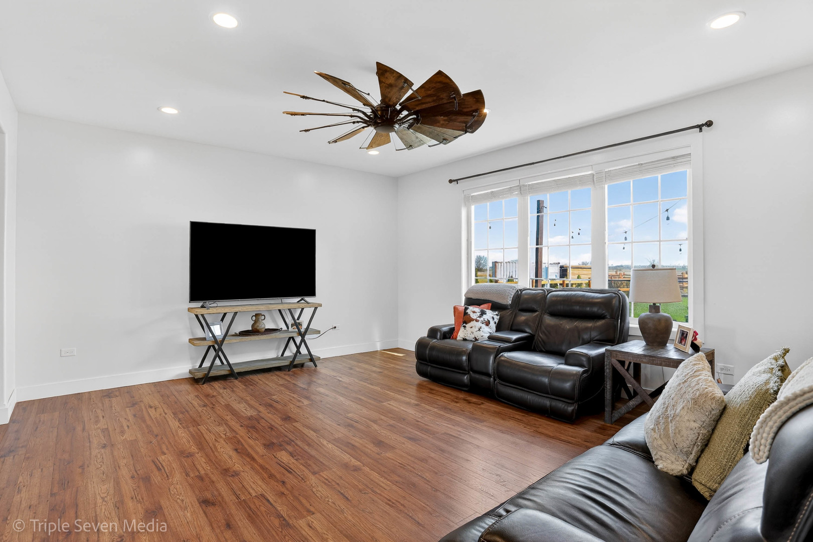 30847 S Indian Trail Road, Wilmington, IL 60481