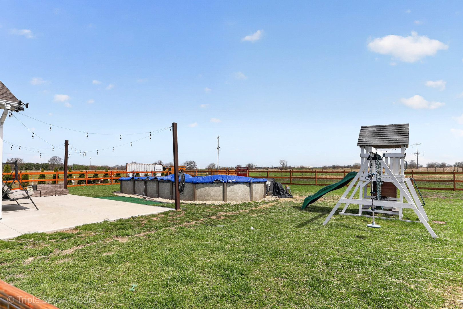 30847 S Indian Trail Road, Wilmington, IL 60481