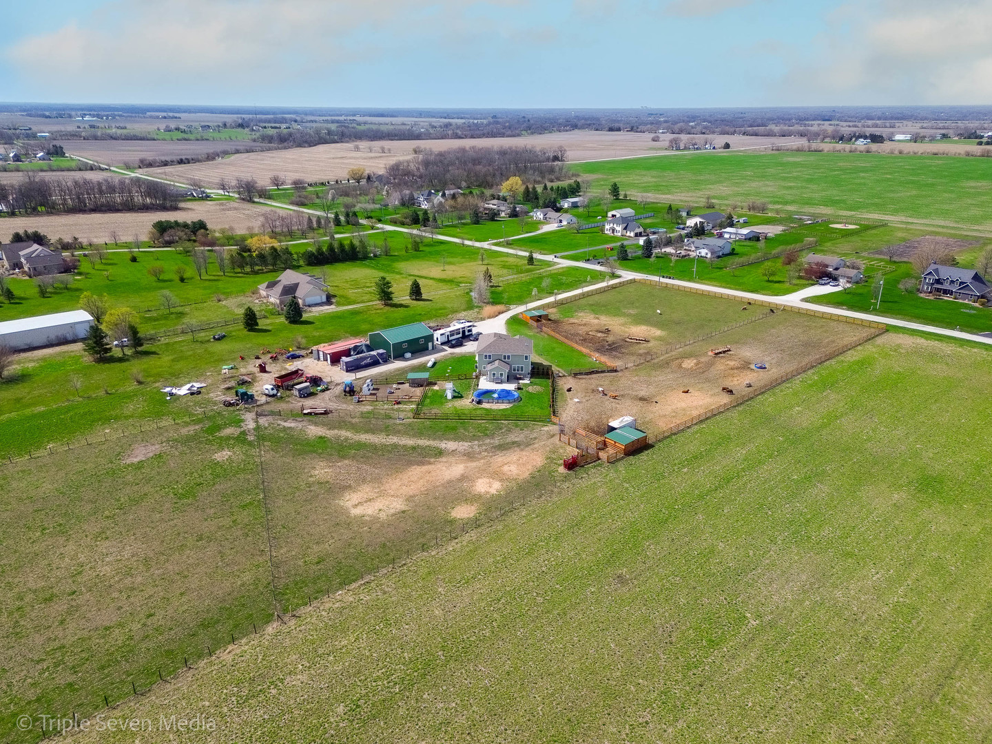 30847 S Indian Trail Road, Wilmington, IL 60481