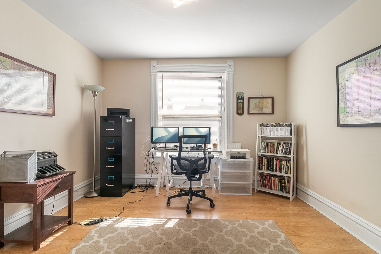 124 Forest Avenue, Riverside, IL 60546