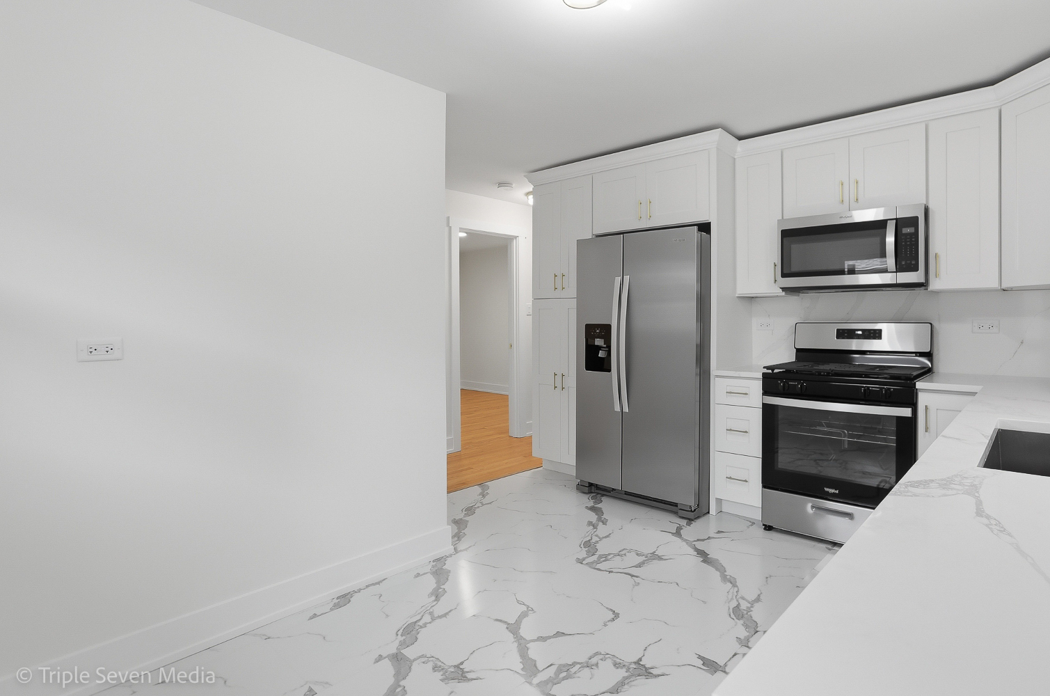 9817 Washington Avenue, Oak Lawn, IL 60453