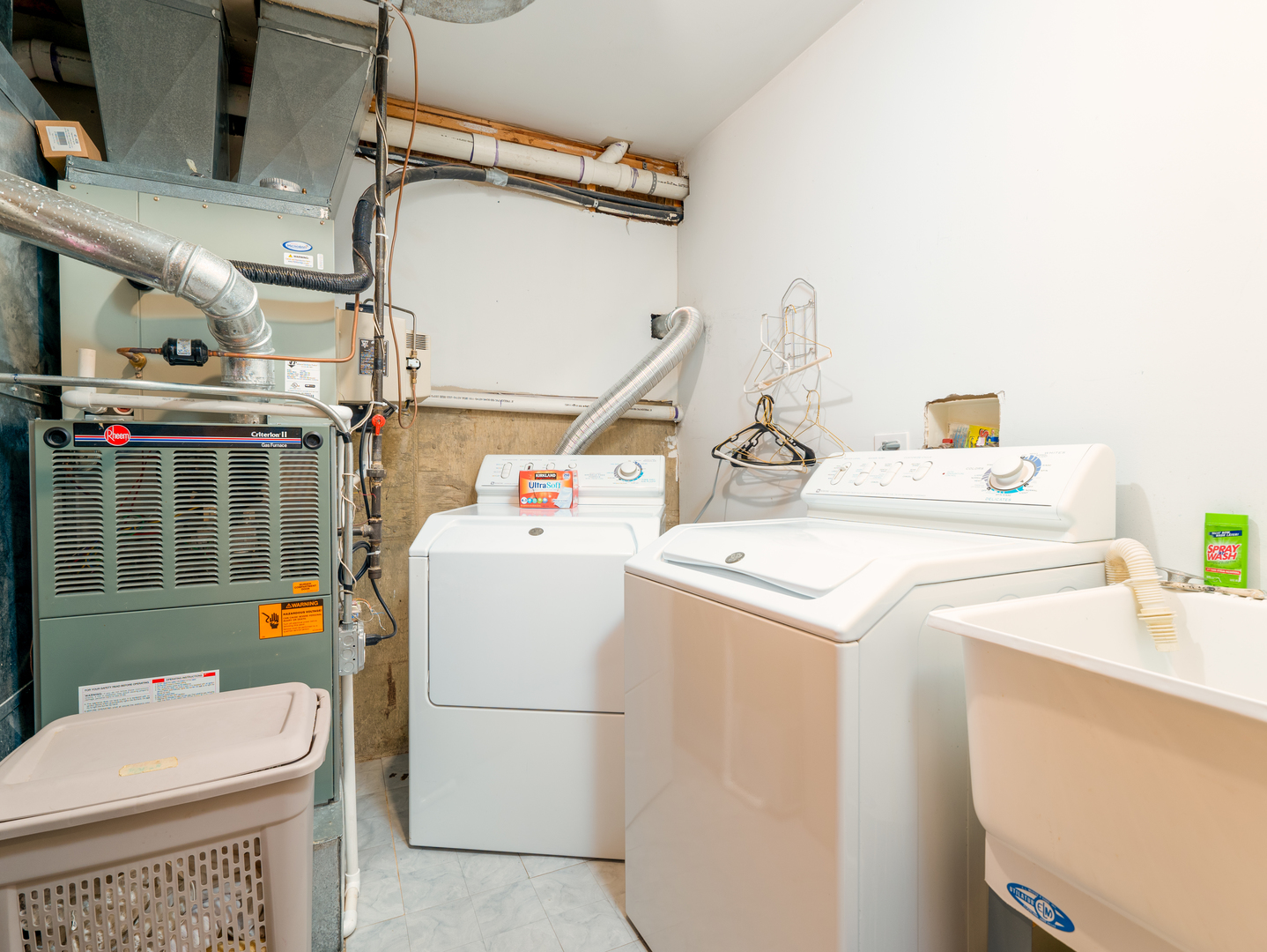 3308 N Octavia Avenue, Chicago, IL 60634