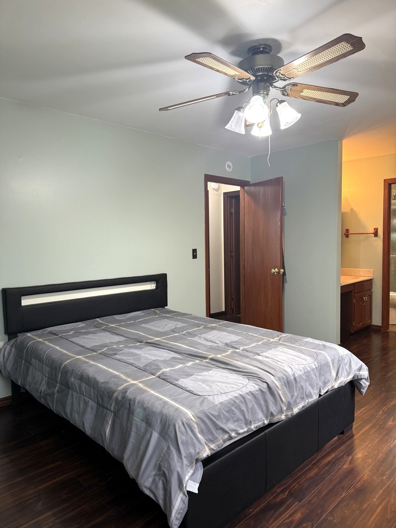 39 Dennison Drive, Glendale Heights, IL 60139