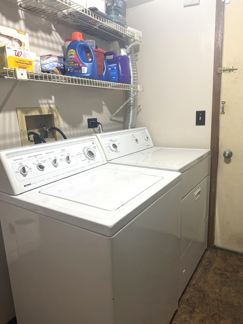 39 Dennison Drive, Glendale Heights, IL 60139