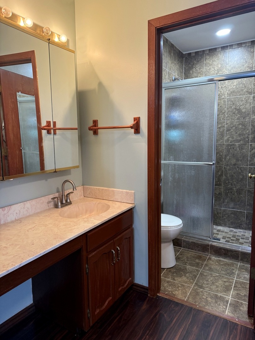 39 Dennison Drive, Glendale Heights, IL 60139