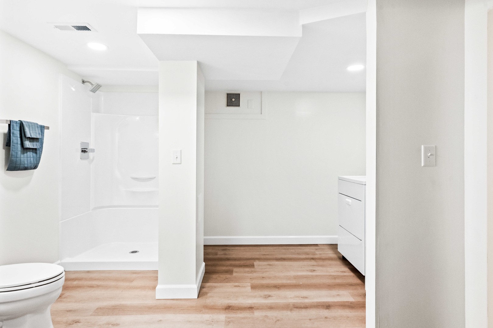 104 Ruth Road, Bloomington, IL 61701