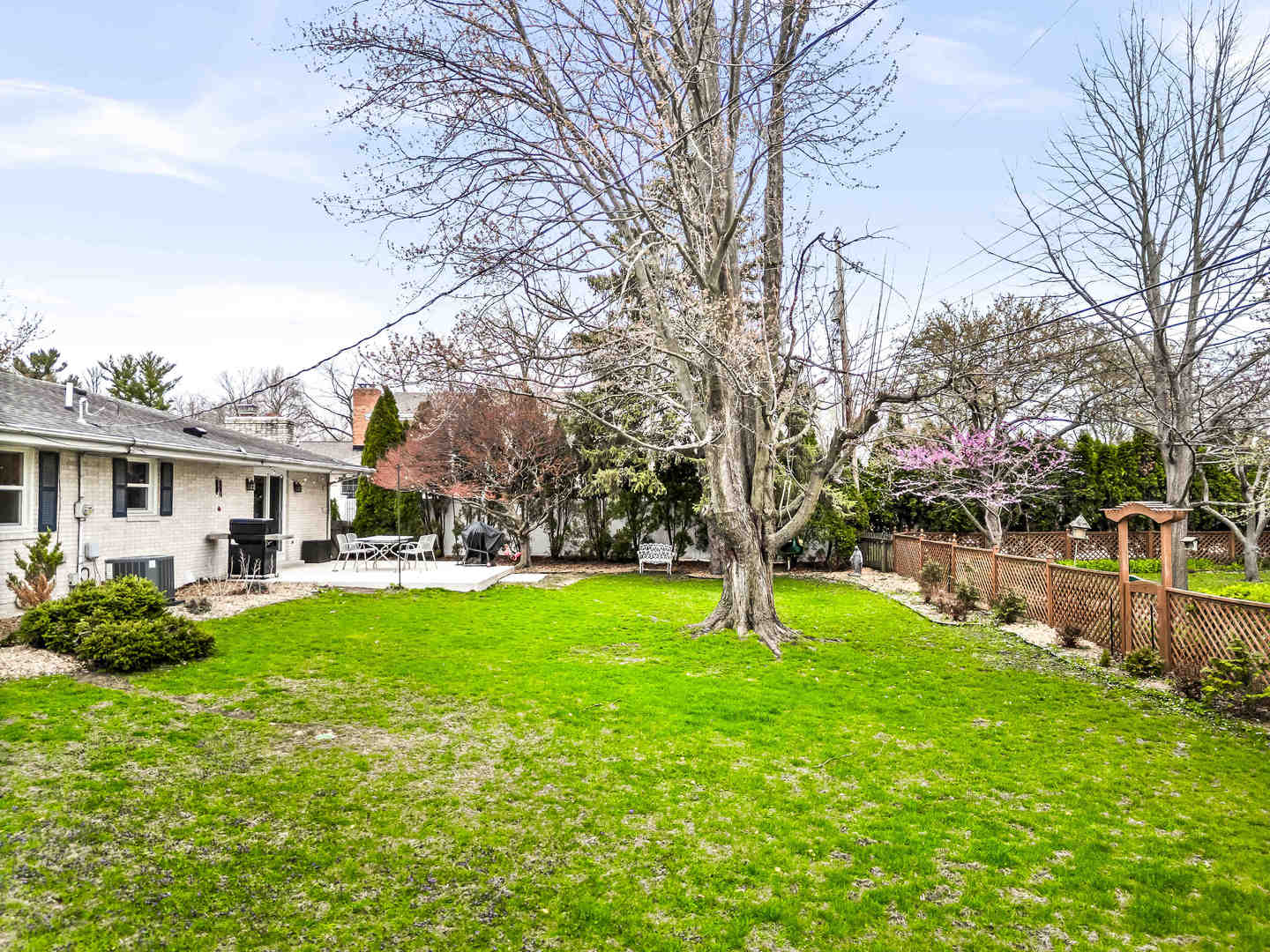 104 Ruth Road, Bloomington, IL 61701