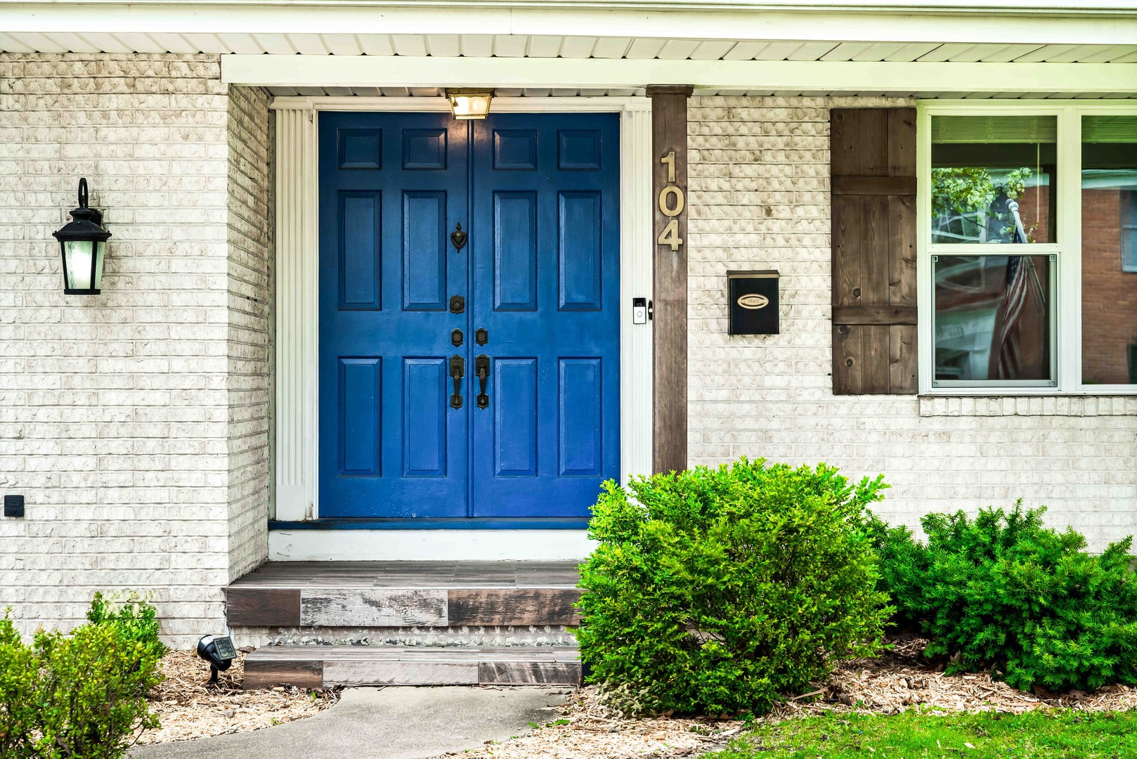 104 Ruth Road, Bloomington, IL 61701