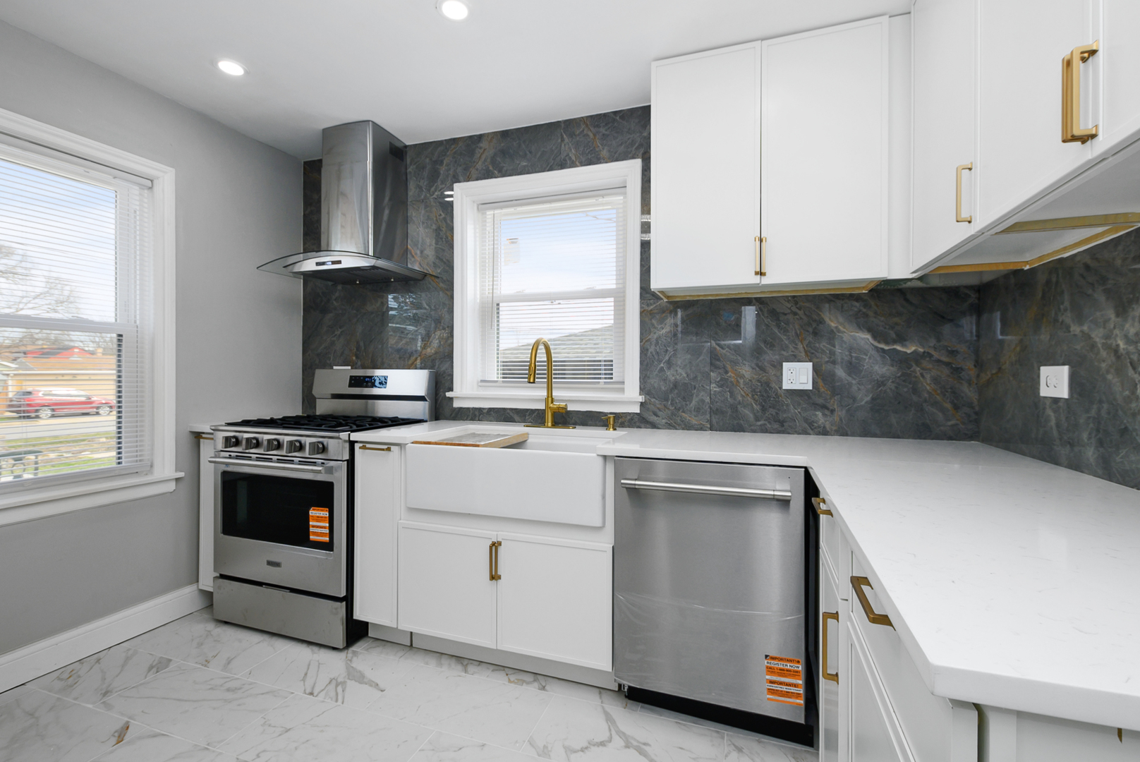 505 47th Avenue, Bellwood, IL 60104