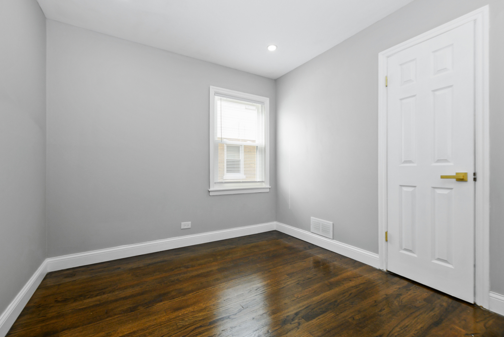 505 47th Avenue, Bellwood, IL 60104