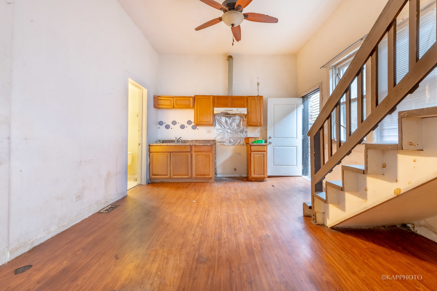 2407 S Albany Avenue, Chicago, IL 60623