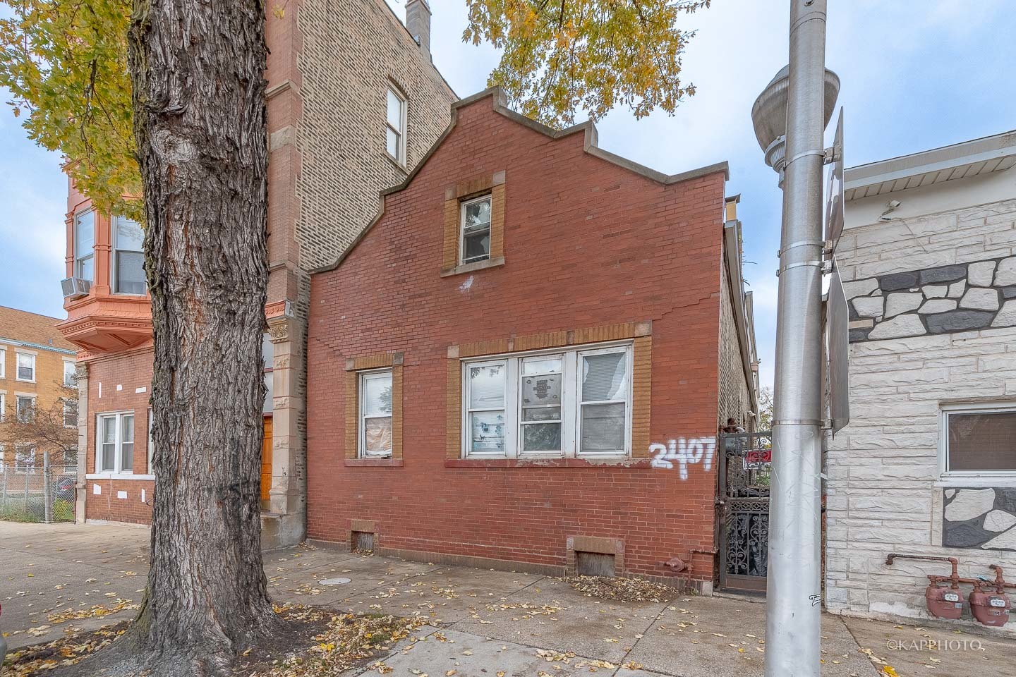 2407 S Albany Avenue, Chicago, IL 60623