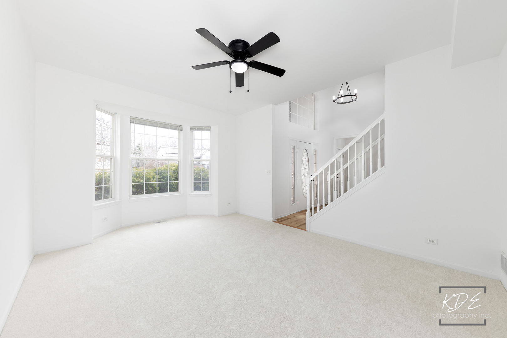 1110 OAKHILL Drive, Aurora, IL 60502