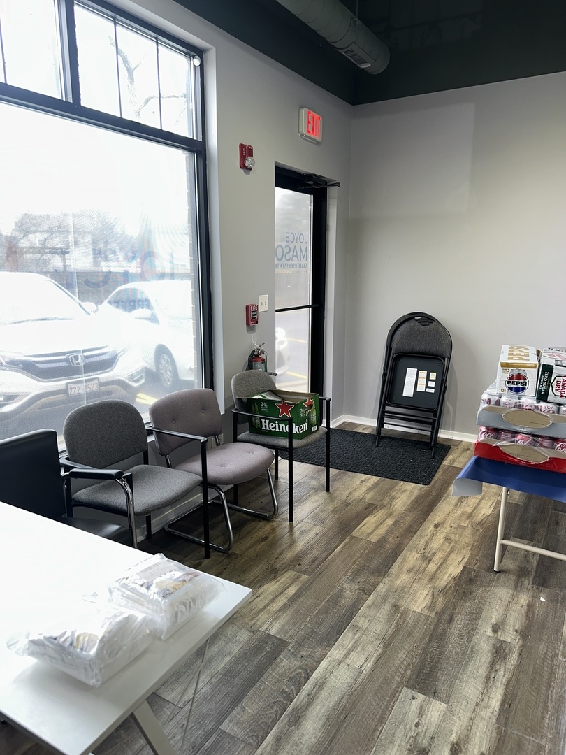 34498 N Old Walnut Circle, Gurnee, IL 60031