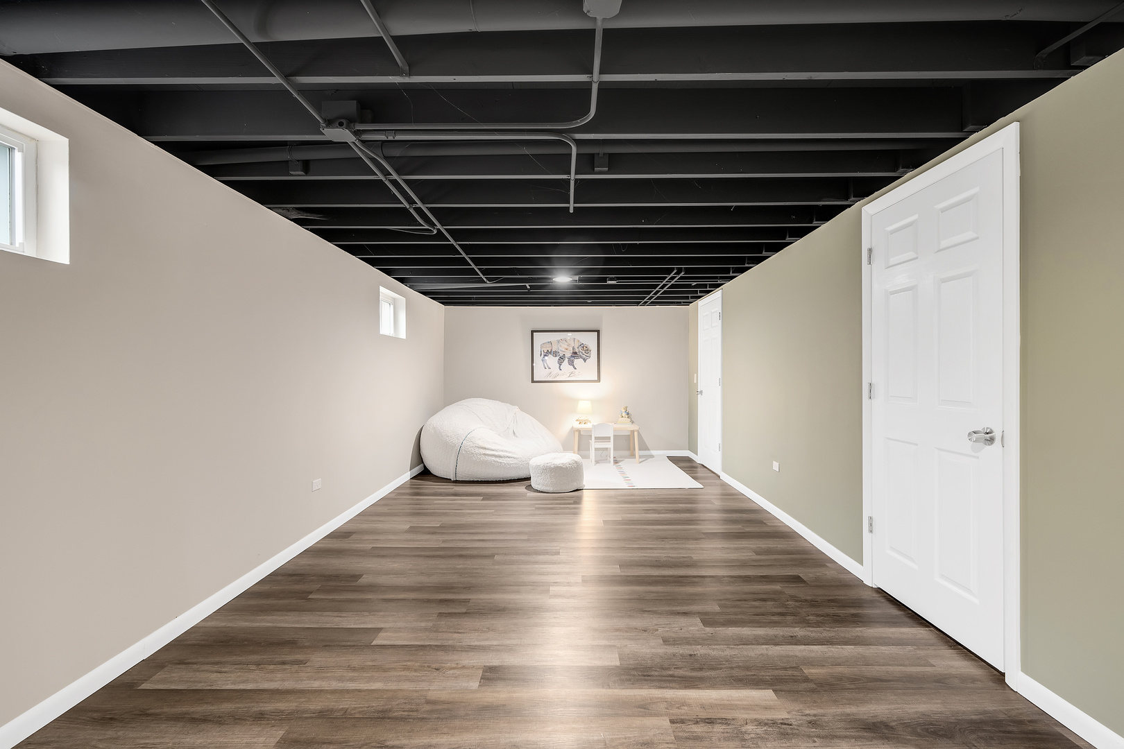 6213 Leonard Avenue, Downers Grove, IL 60516