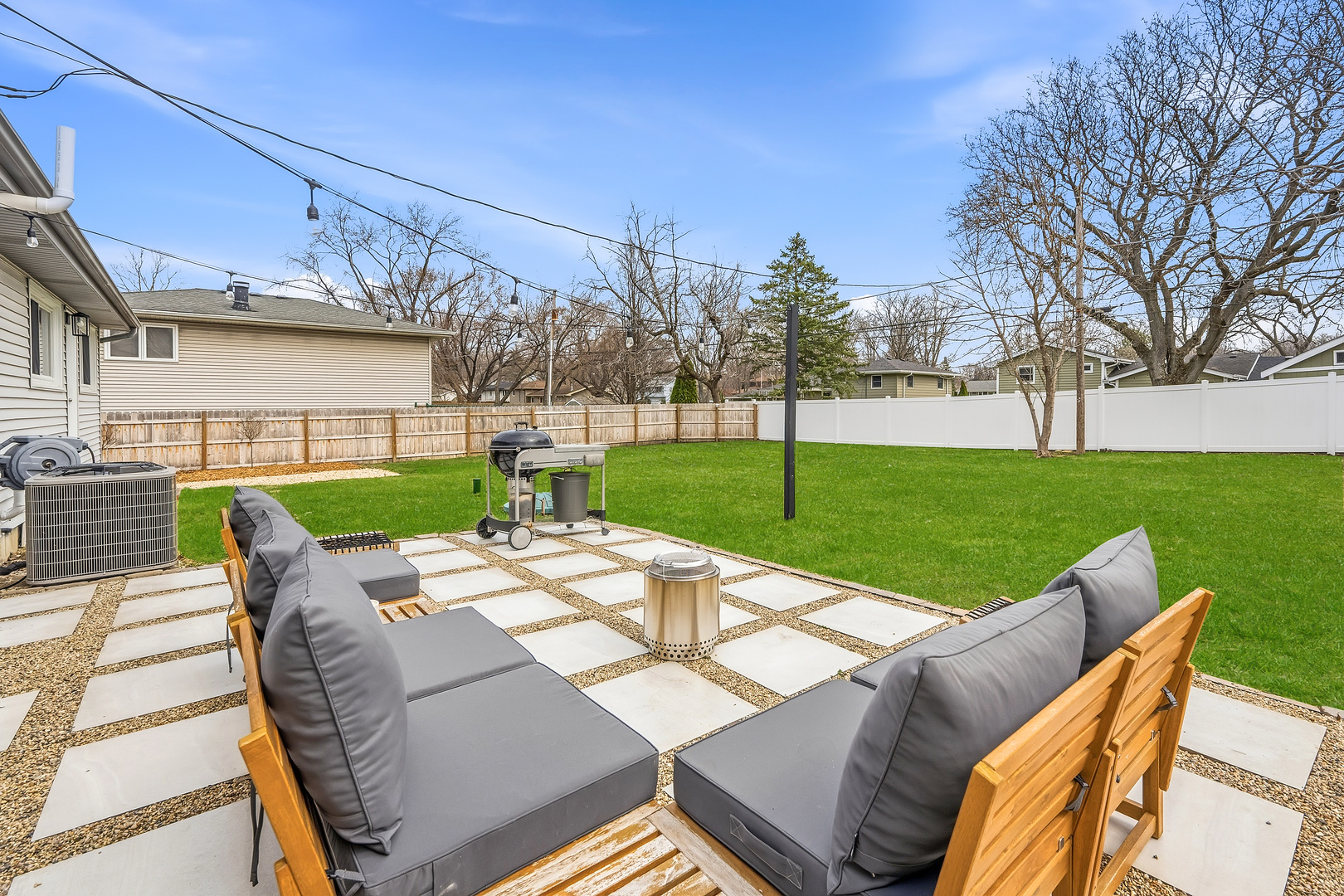 6213 Leonard Avenue, Downers Grove, IL 60516