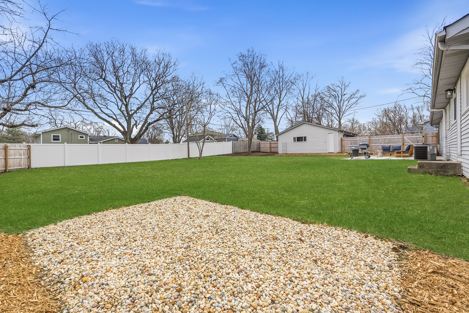 6213 Leonard Avenue, Downers Grove, IL 60516