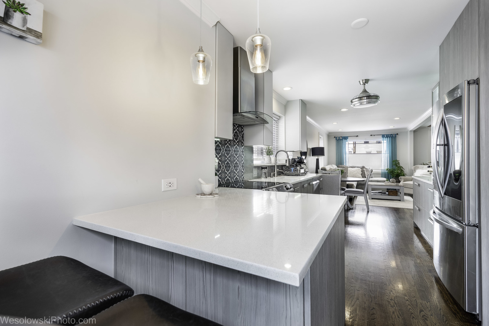 4117 Prairie Avenue, Schiller Park, IL 60176