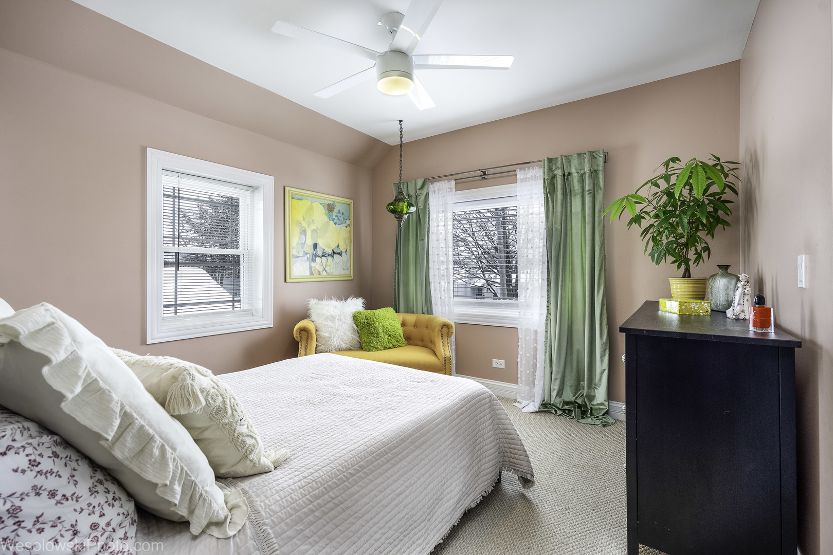 4117 Prairie Avenue, Schiller Park, IL 60176