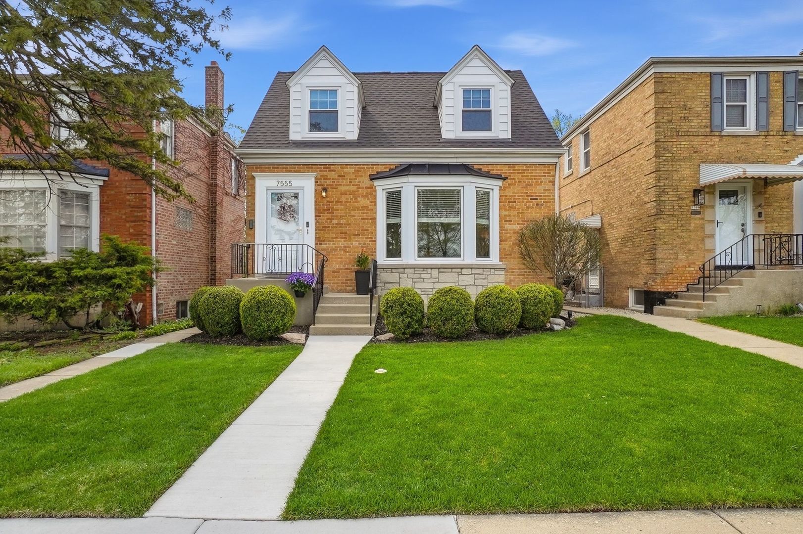 7555 W Isham Avenue, Chicago, IL 60631