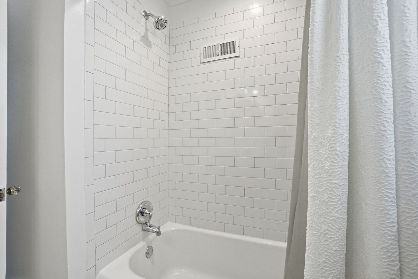 7555 W Isham Avenue, Chicago, IL 60631