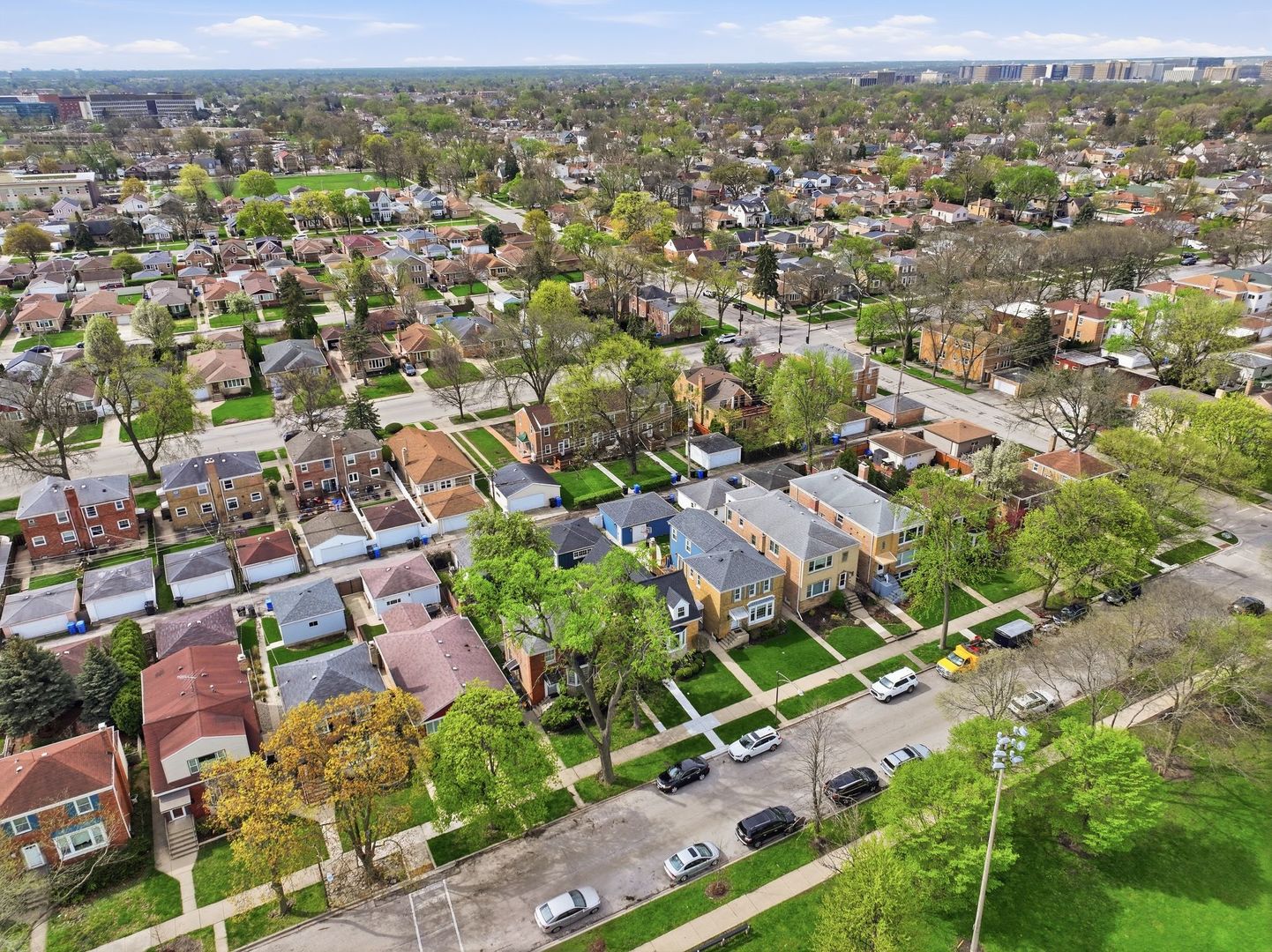 7555 W Isham Avenue, Chicago, IL 60631