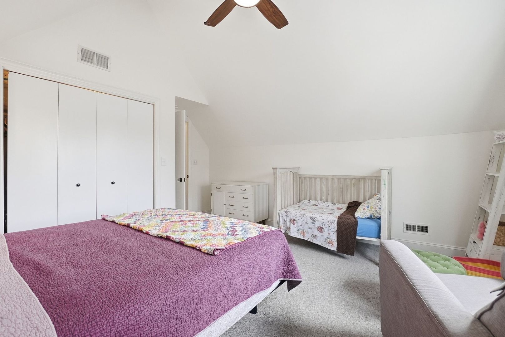 7555 W Isham Avenue, Chicago, IL 60631