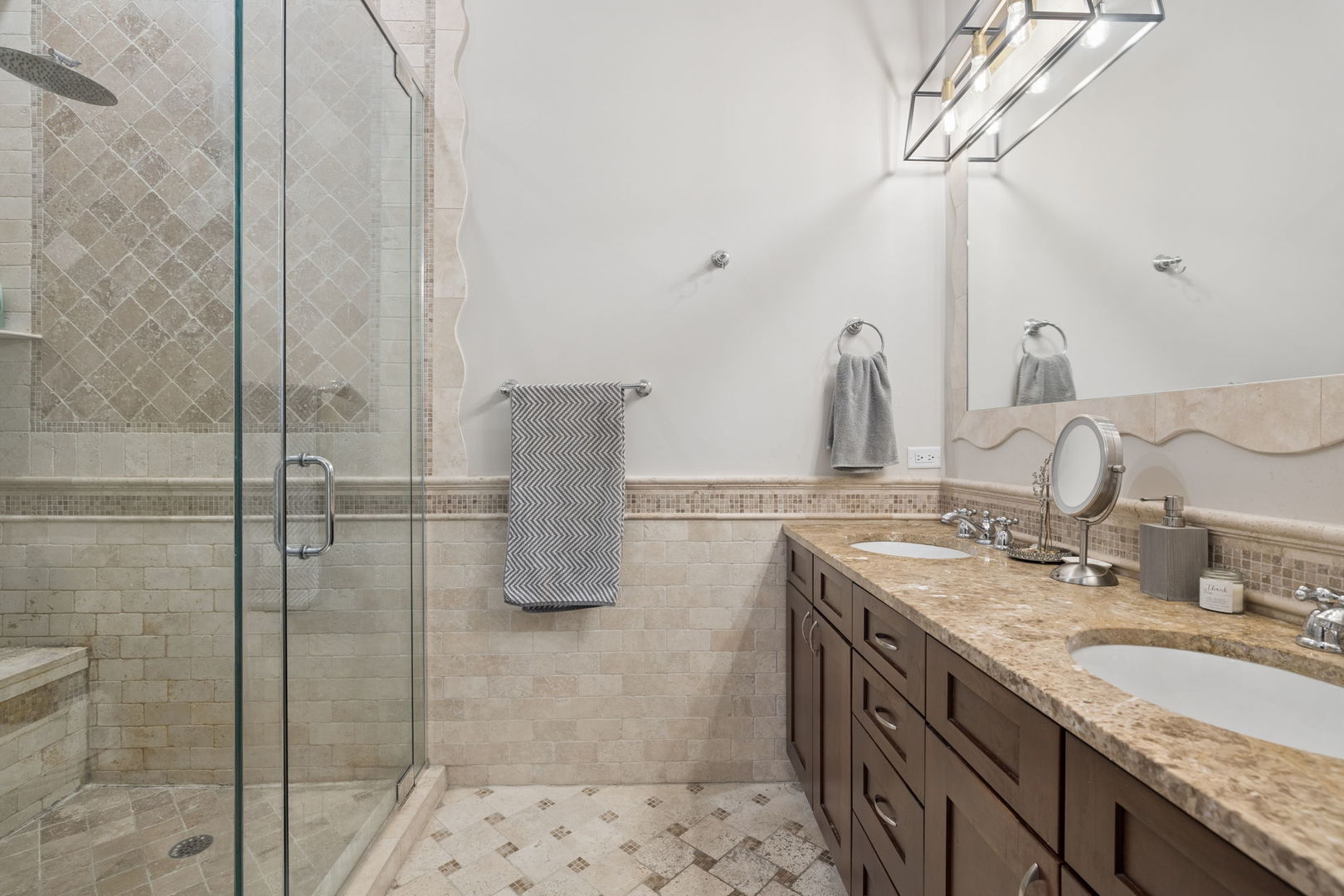 3420 S Morgan Street #4E, Chicago, IL 60638