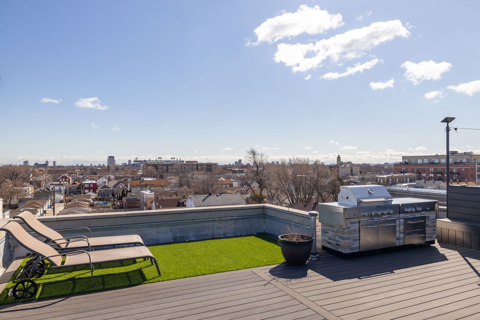 3420 S Morgan Street #4E, Chicago, IL 60638