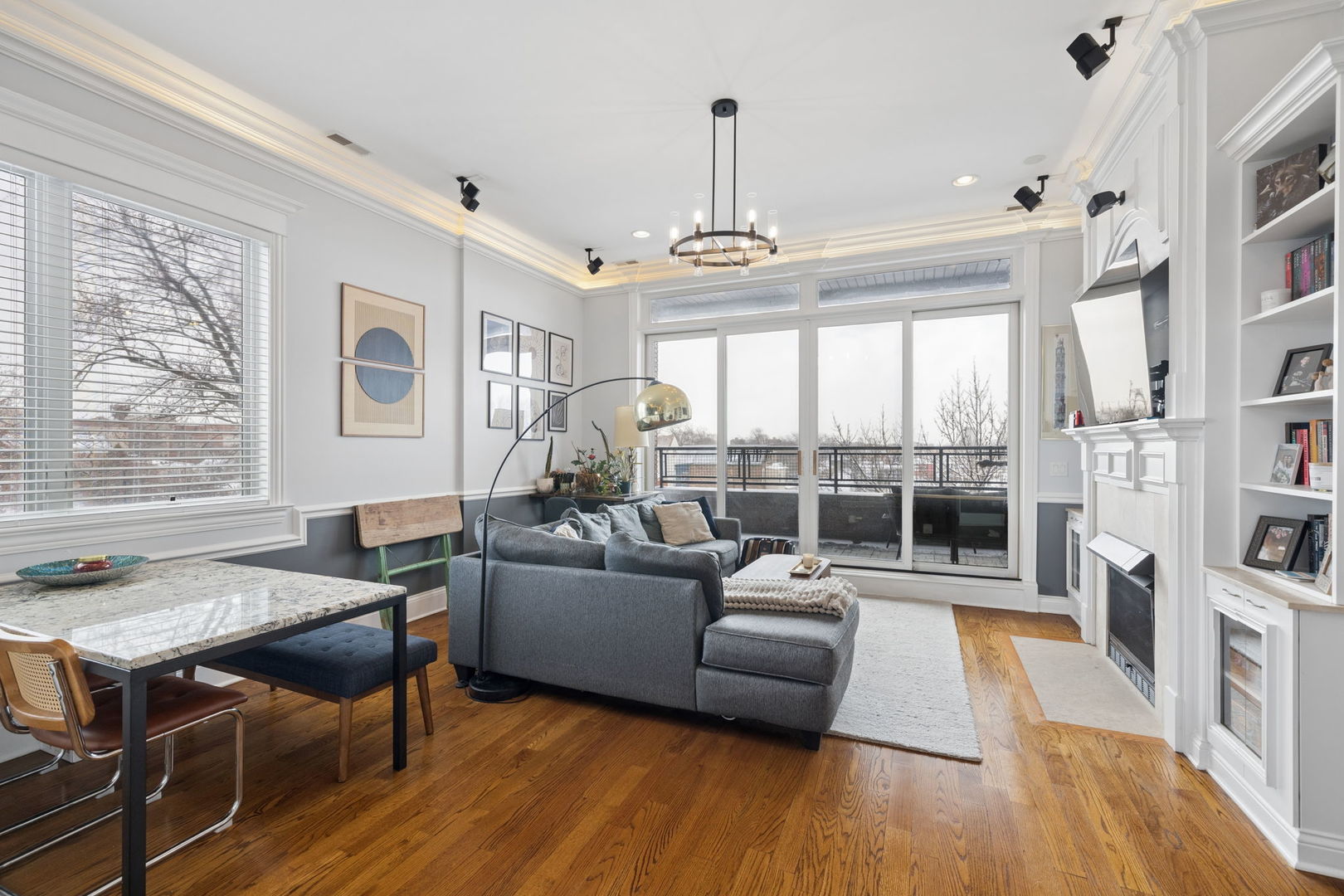 3420 S Morgan Street #4E, Chicago, IL 60638