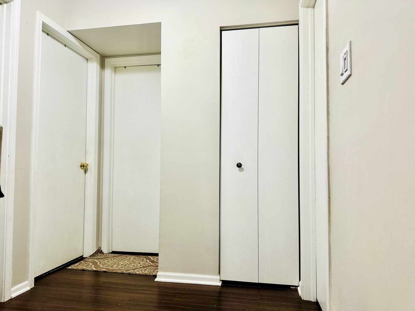 225 Port Royal Circle #225, Aurora, IL 60504