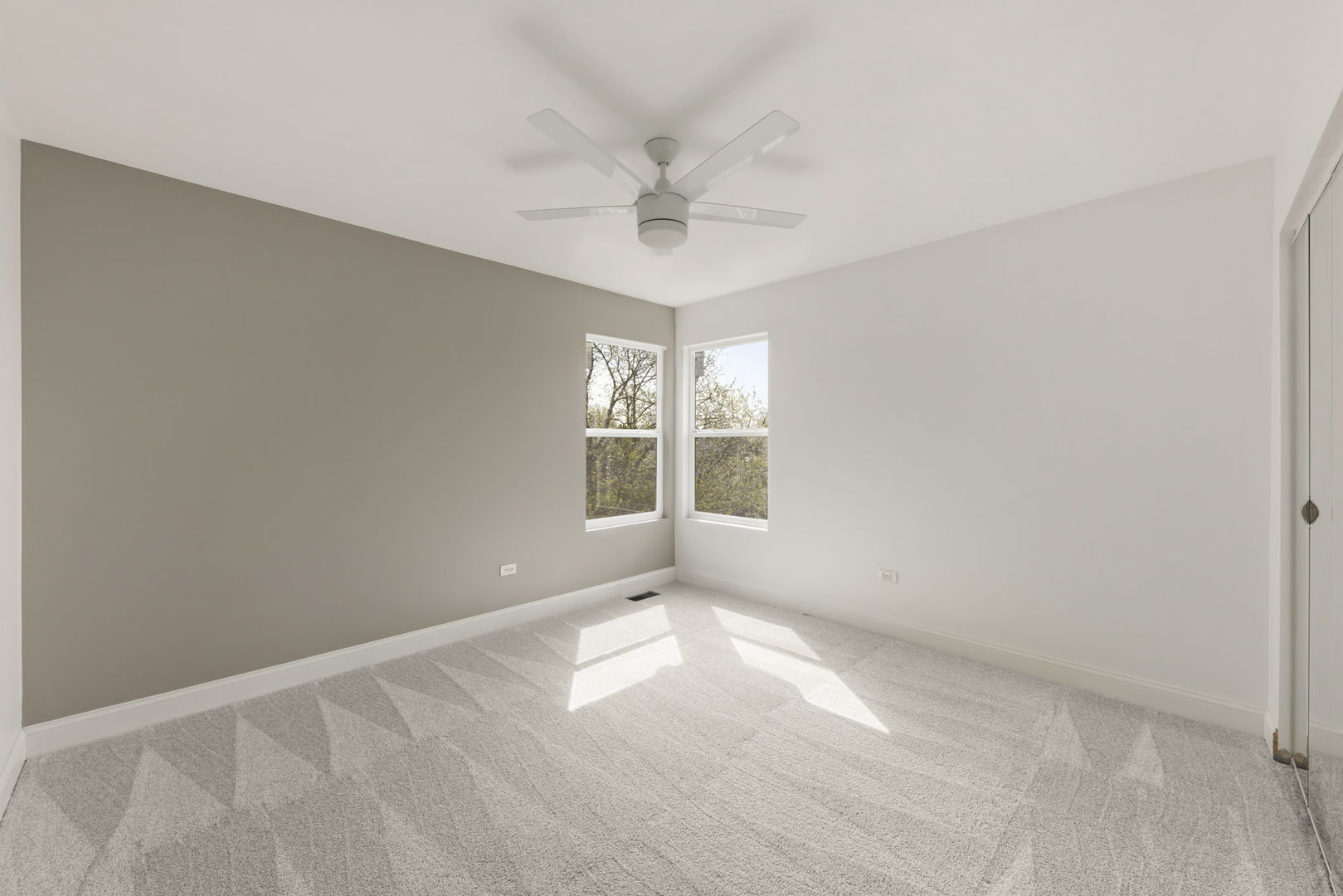 138 Chestnut Lane, Bolingbrook, IL 60490