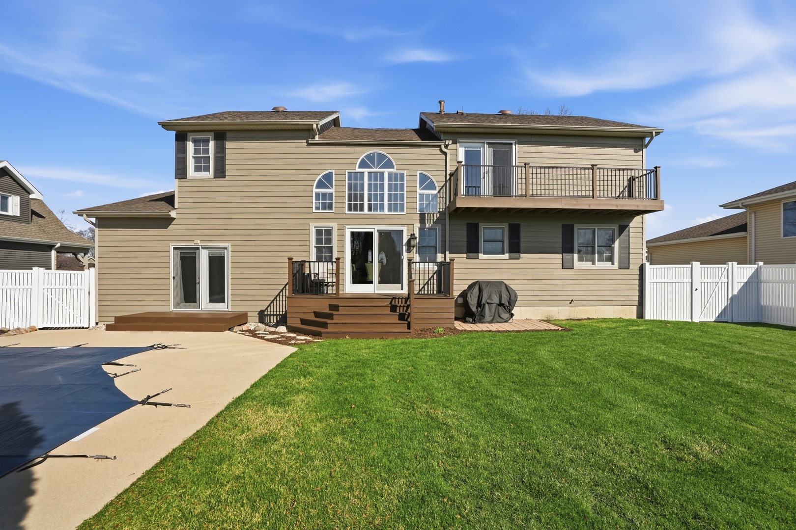 10106 Belmont Court, St. John, IN 46373