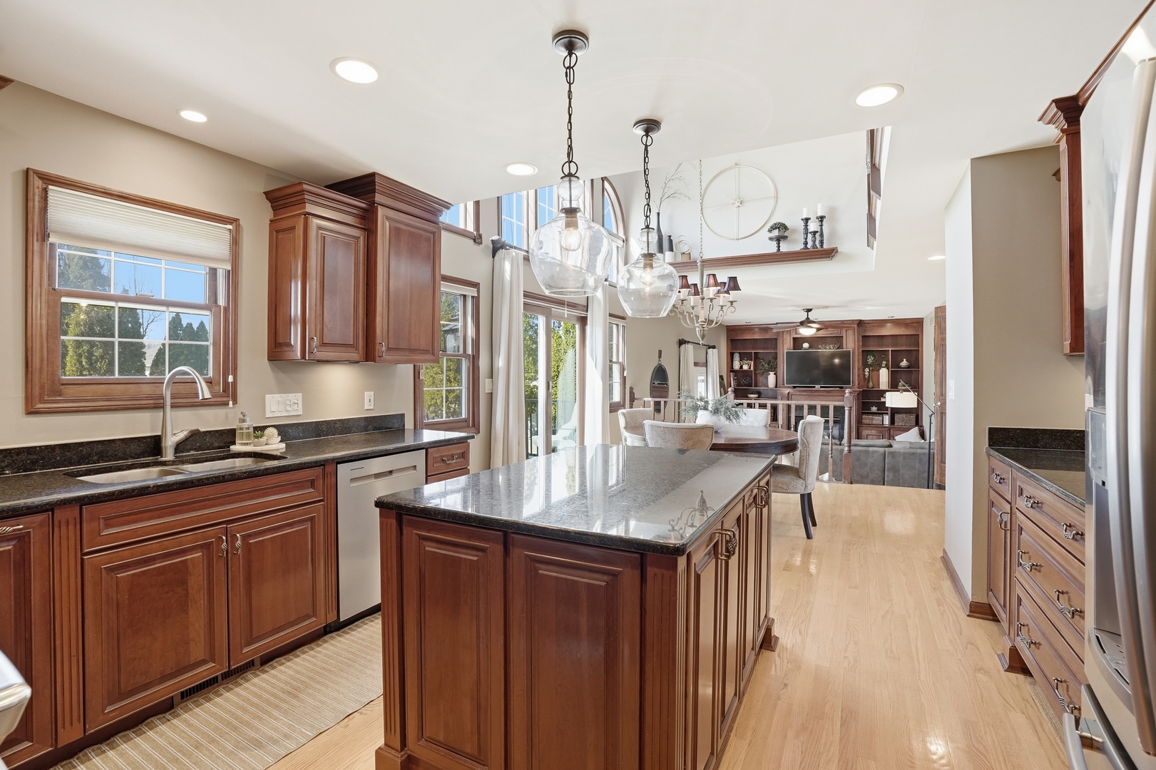 10106 Belmont Court, St. John, IN 46373