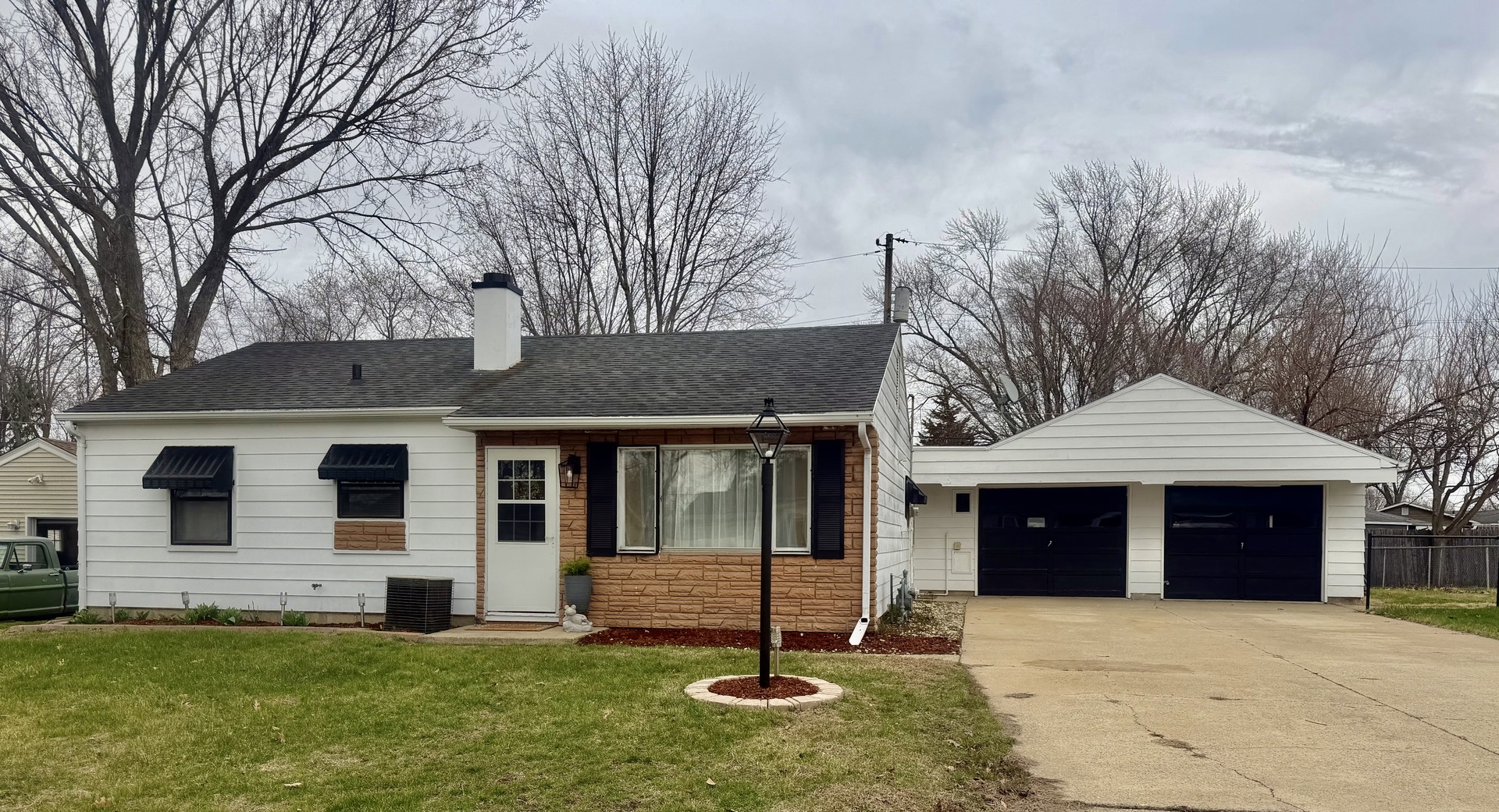 1420 Seminole Drive, Ottawa, IL 61350